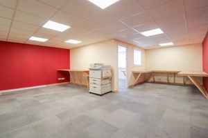 Photo 9- click for photo gallery